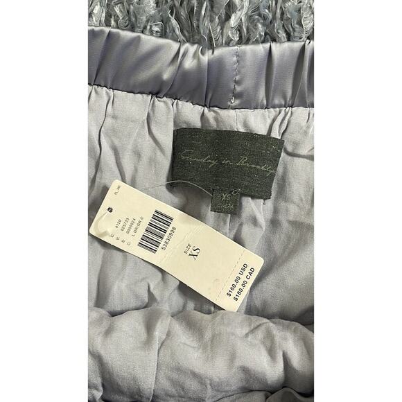 ANTHROPOLOGIE SUNDAY IN BROOKLYN FEATHERED MAXI SKIRT SIZE XS NWT GRAY - Picture 5 of 7